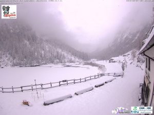 Scopri di più sull'articolo Aggiornamenti maltempo, neve sulle Alpi.