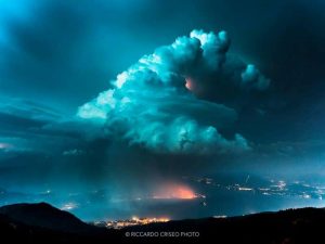 Scopri di più sull'articolo Immagine del temporale a Verbania, Riccardo Criseo Photography.
