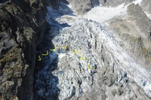 Scopri di più sull'articolo Monte Bianco, ghiacciaio Planpincieux delle Grandes Jorasses a rischio crollo